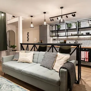 Opera 18 Apartment Budapest