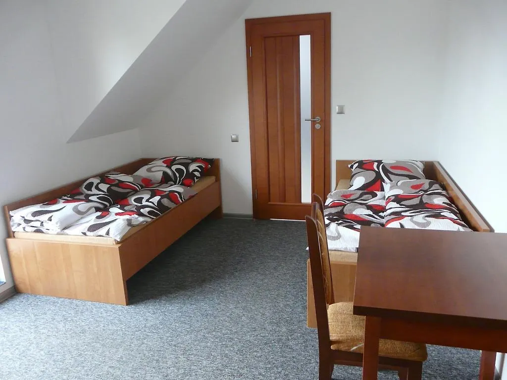 Noclegi Darex Guest House Pyrzowice Homestay